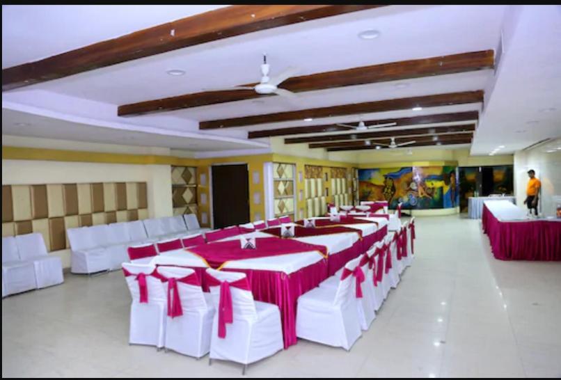 Hotel Ng Paradise Jagadhri Luaran gambar